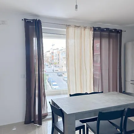 Ap Swieqi * Is-Swieqi