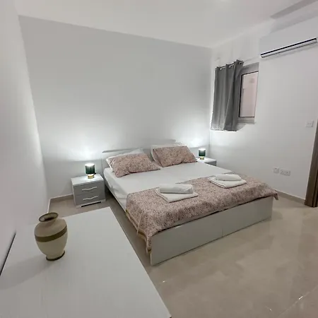 Apartment Ap Swieqi Is-Swieqi